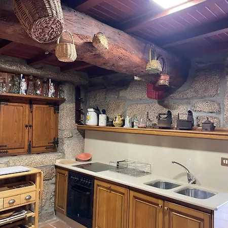 La Casita * Nogueira De Ramuin